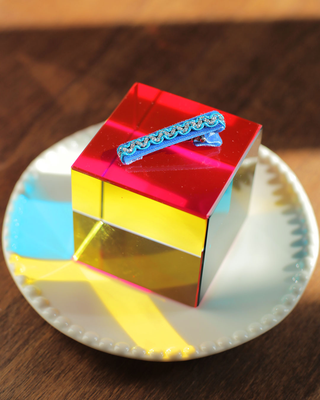 Petite pince Pop bleu roi, bleu fluo et argenté Marie-Joséphine