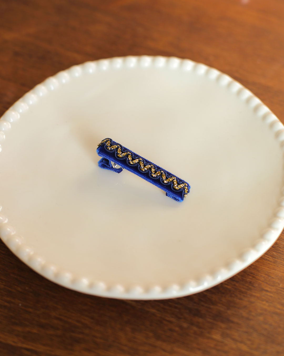 Petite pince Pop marine et doré Marie-Joséphine