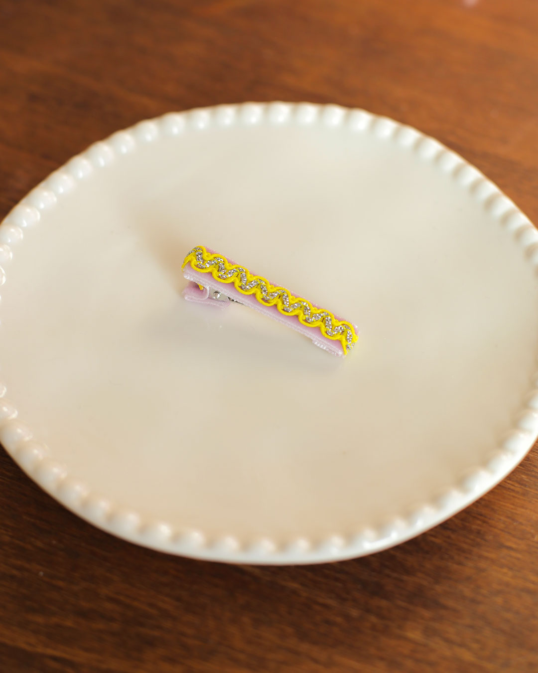 Petite pince Pop parme jaune vif et argenté Marie-Joséphine