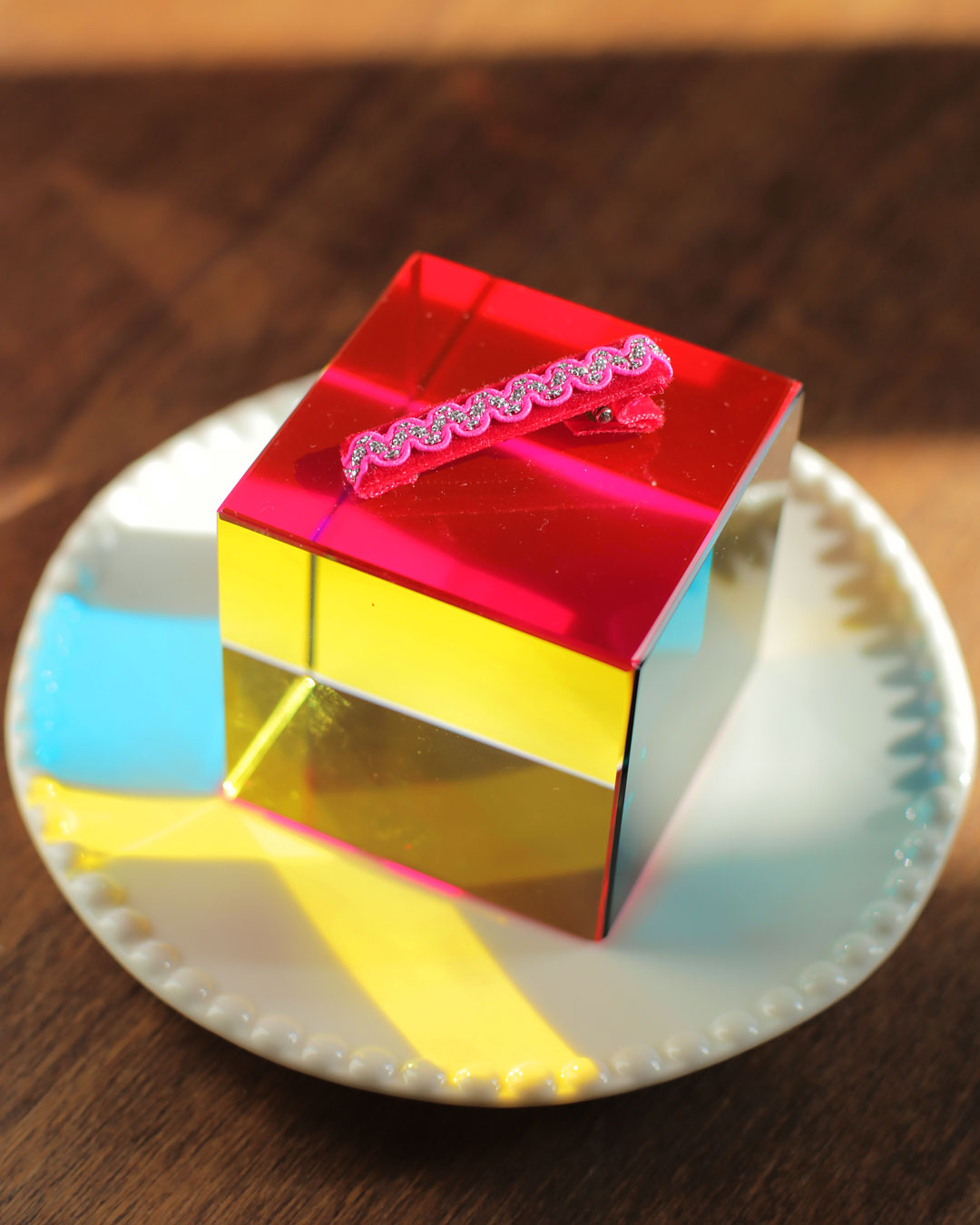 Petite pince Pop rouge, rose fluo et argenté Marie-Joséphine